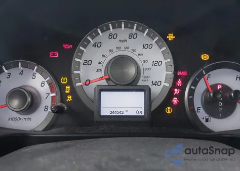 2014 Honda Pilot Touring z USA, uszkodzony, nr VIN 5FNYF3H9XEB004409